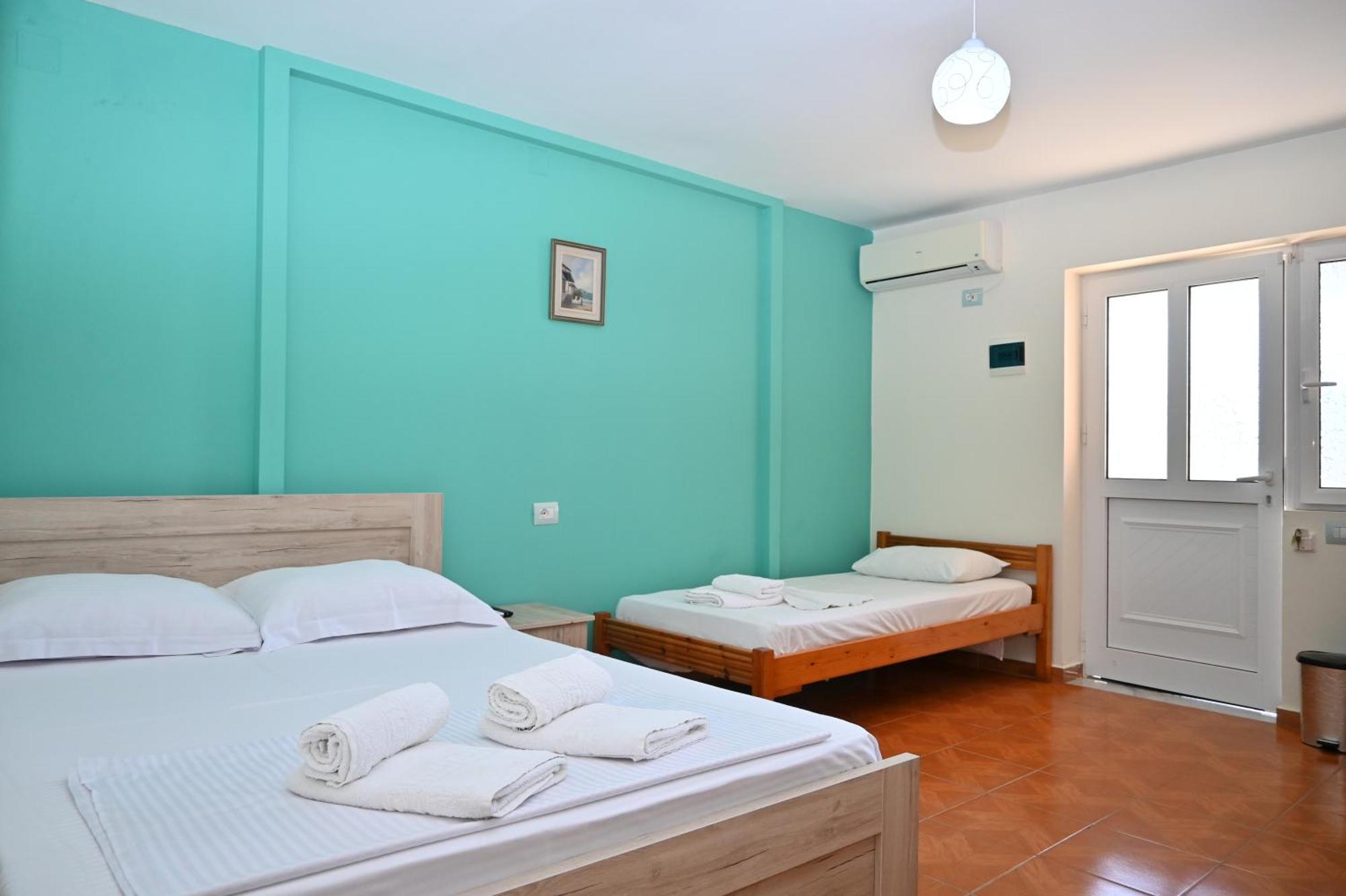 Amelia Rooms Ксаміл Екстер'єр фото